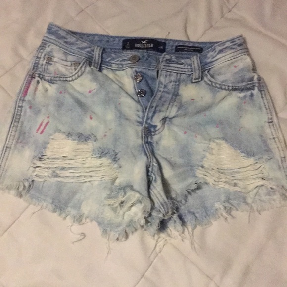 Hollister’s shorts - Picture 3 of 4